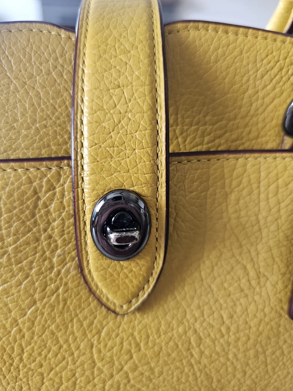 Coach Mercer Bag - Picture 4 of 16